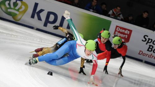 Flying Dotti (by Francesco A. Armillotta)